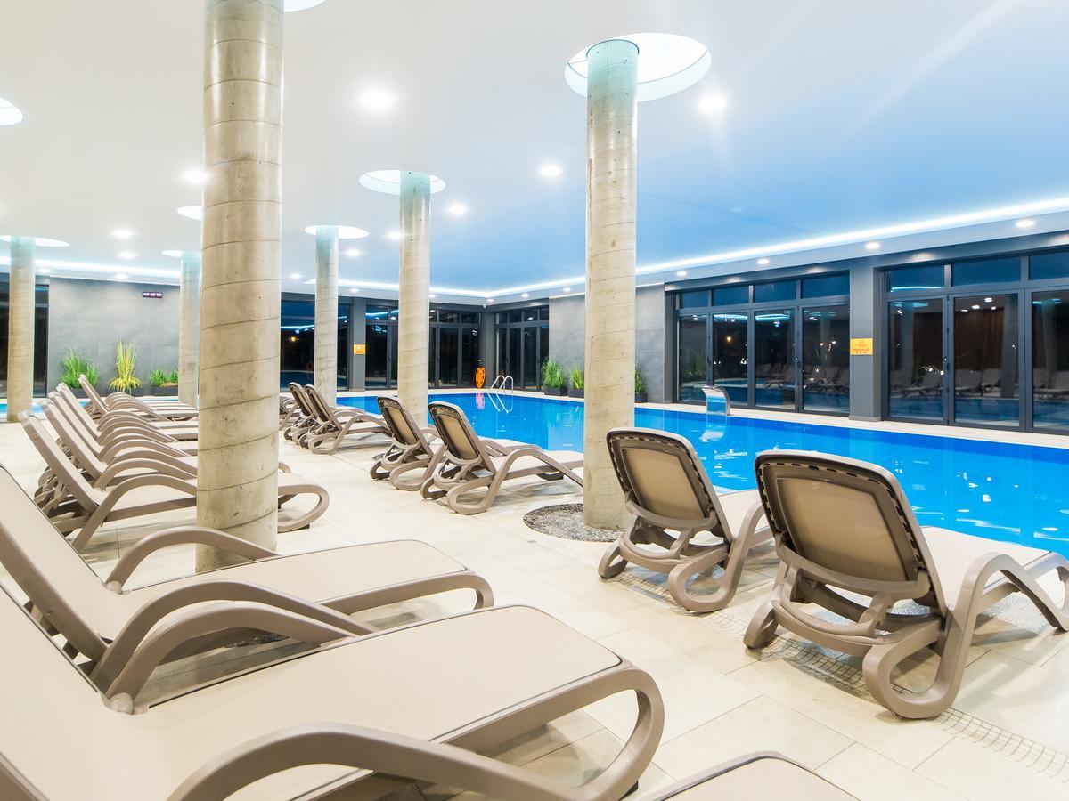 Apartament A106 Polanki Park Spa コウォブジェク エクステリア 写真